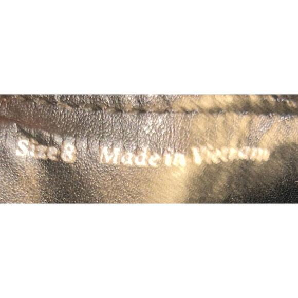 Dolce Vita Huey H2O Water-Resistant Black Leather Lug Sole Booties 8 - Picture 8 of 8